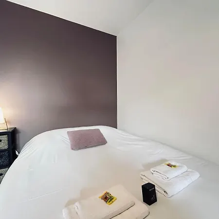 Apartment Maison De Charme 8 Chambres, 8 Salle De Bain Reims